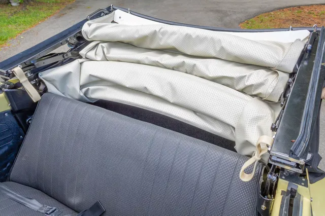 1969 Volkswagen Beetle — convertible top mechanism