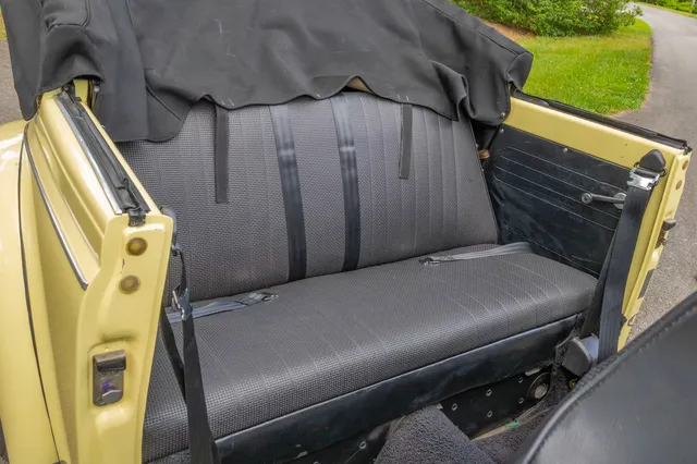 1969 Volkswagen Beetle — rear seating