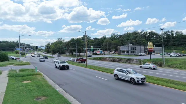 Street-level road frontage and nearby businesses